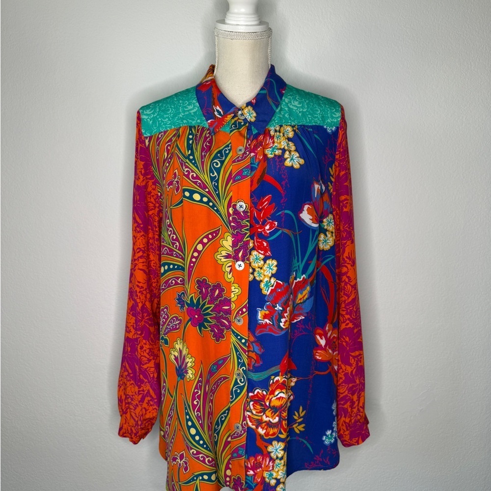 Soft Surroundings Hermosa Floral Embroidered Button Front Tunic Multicolor M